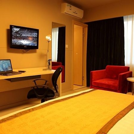 Yes Inn Шеньян Екстер'єр фото